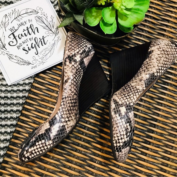 Tory Burch Brown Multi Snake Print Raleigh Wedges Sz 7.5M - Picture 7 of 12
